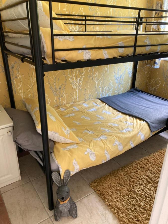 8 Sandy Bottom Sandown Bay Holiday Park, Reduced Ferry, Please Contact Us Zewnętrze zdjęcie